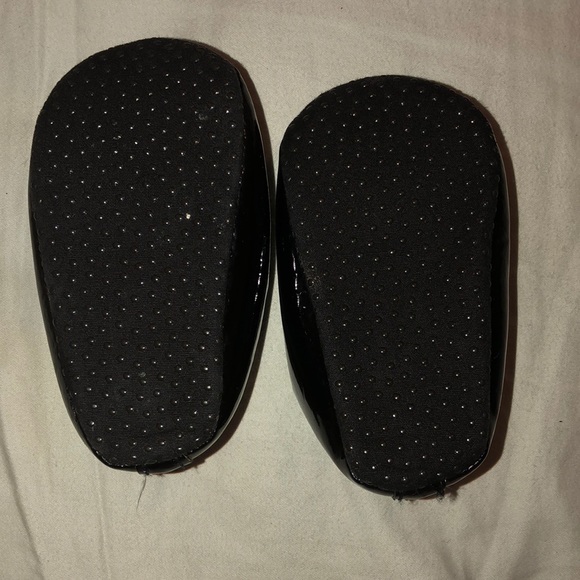 Black and Silver Bow Flats - Picture 2 of 3